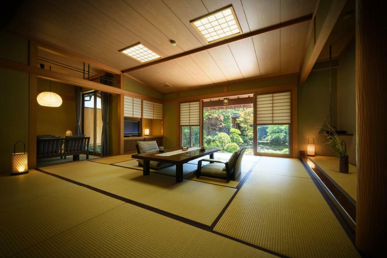 Отель Shouhakutei Azumaso Тендо Экстерьер фото