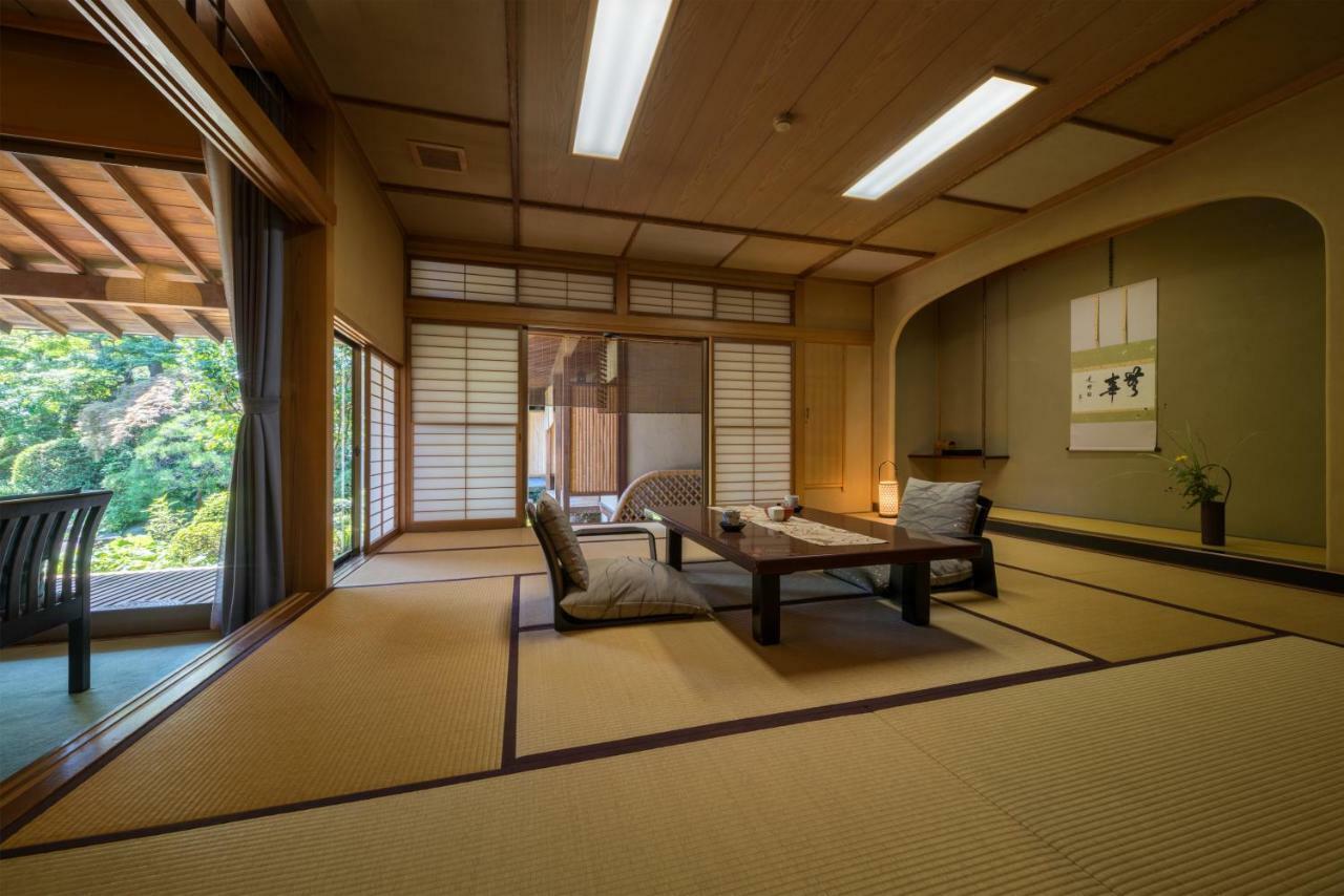 Отель Shouhakutei Azumaso Тендо Экстерьер фото